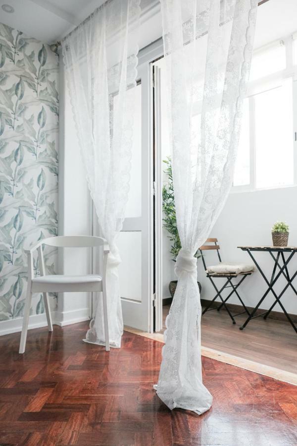 4U Lisbon Suites & Guesthouse VII Airport Экстерьер фото
