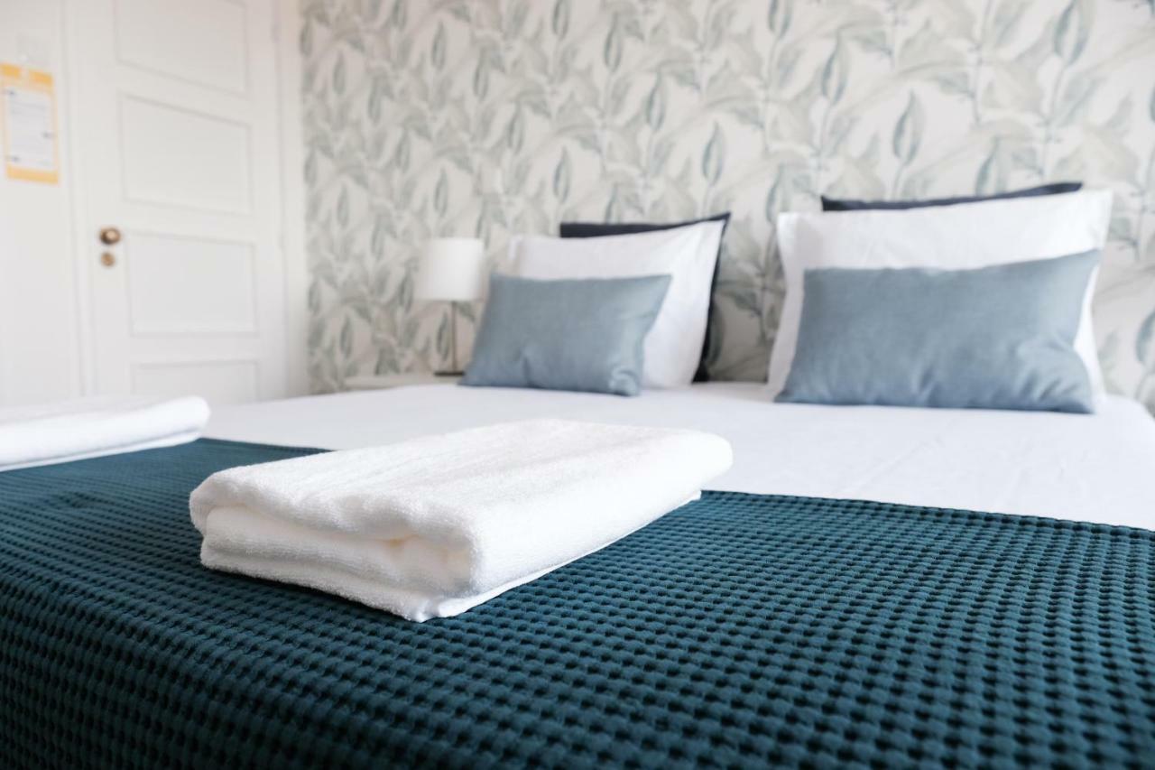 4U Lisbon Suites & Guesthouse VII Airport Экстерьер фото