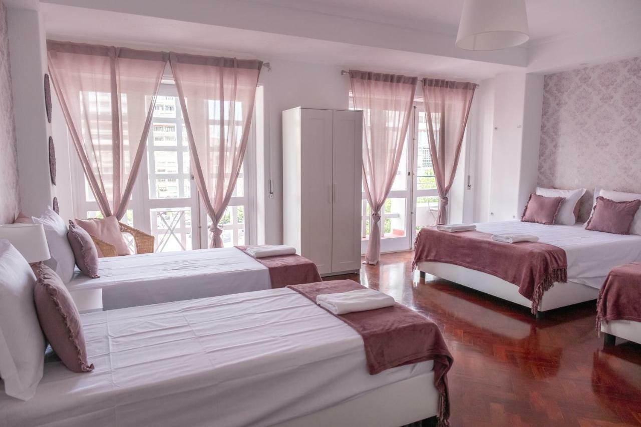 4U Lisbon Suites & Guesthouse VII Airport Экстерьер фото