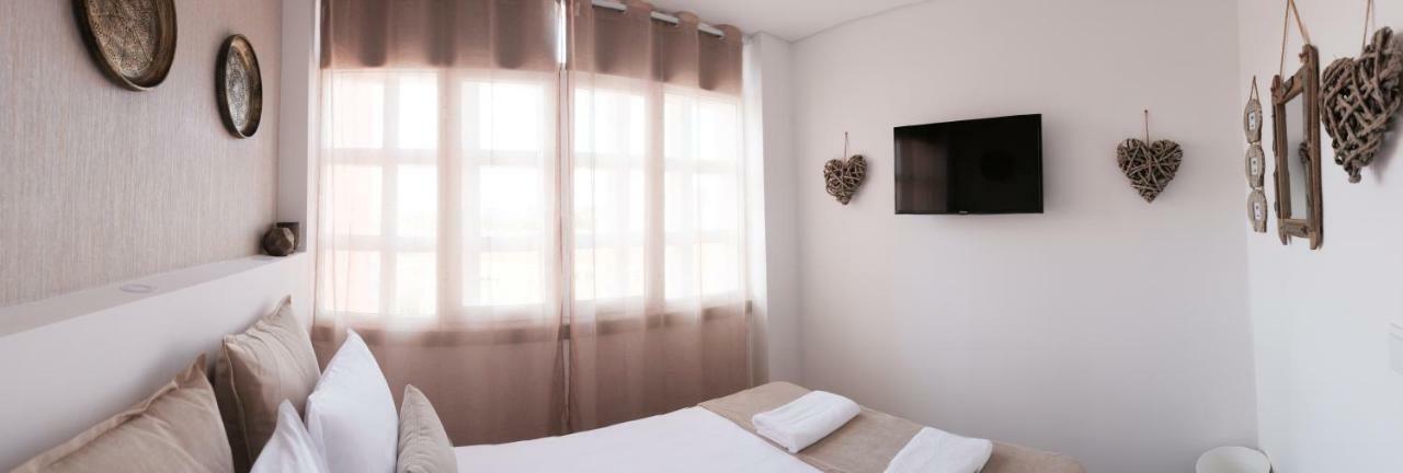 4U Lisbon Suites & Guesthouse VII Airport Экстерьер фото